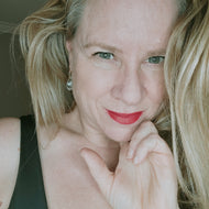 Petite Classic Clear pendant earrings